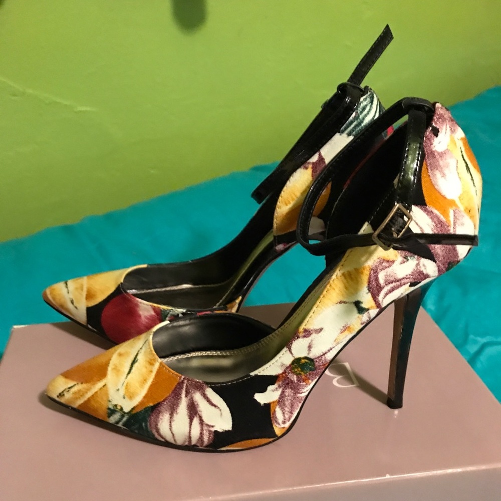 Multi colored dress pumps